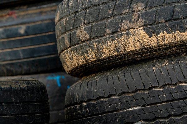 How to choose the right winter tires for your vehicle in the UK?
